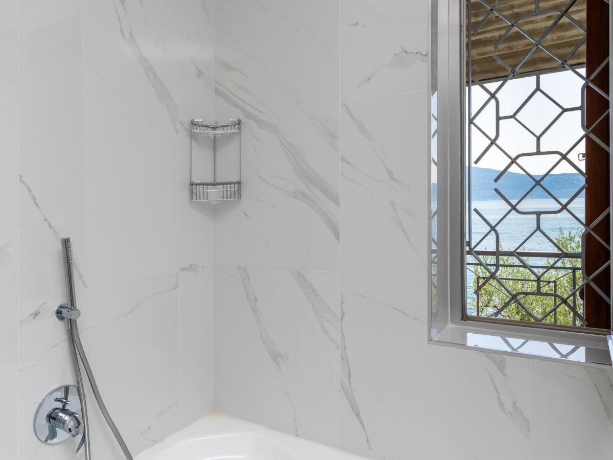 Villa Cappellina Toscolano Maderno Bagian luar foto