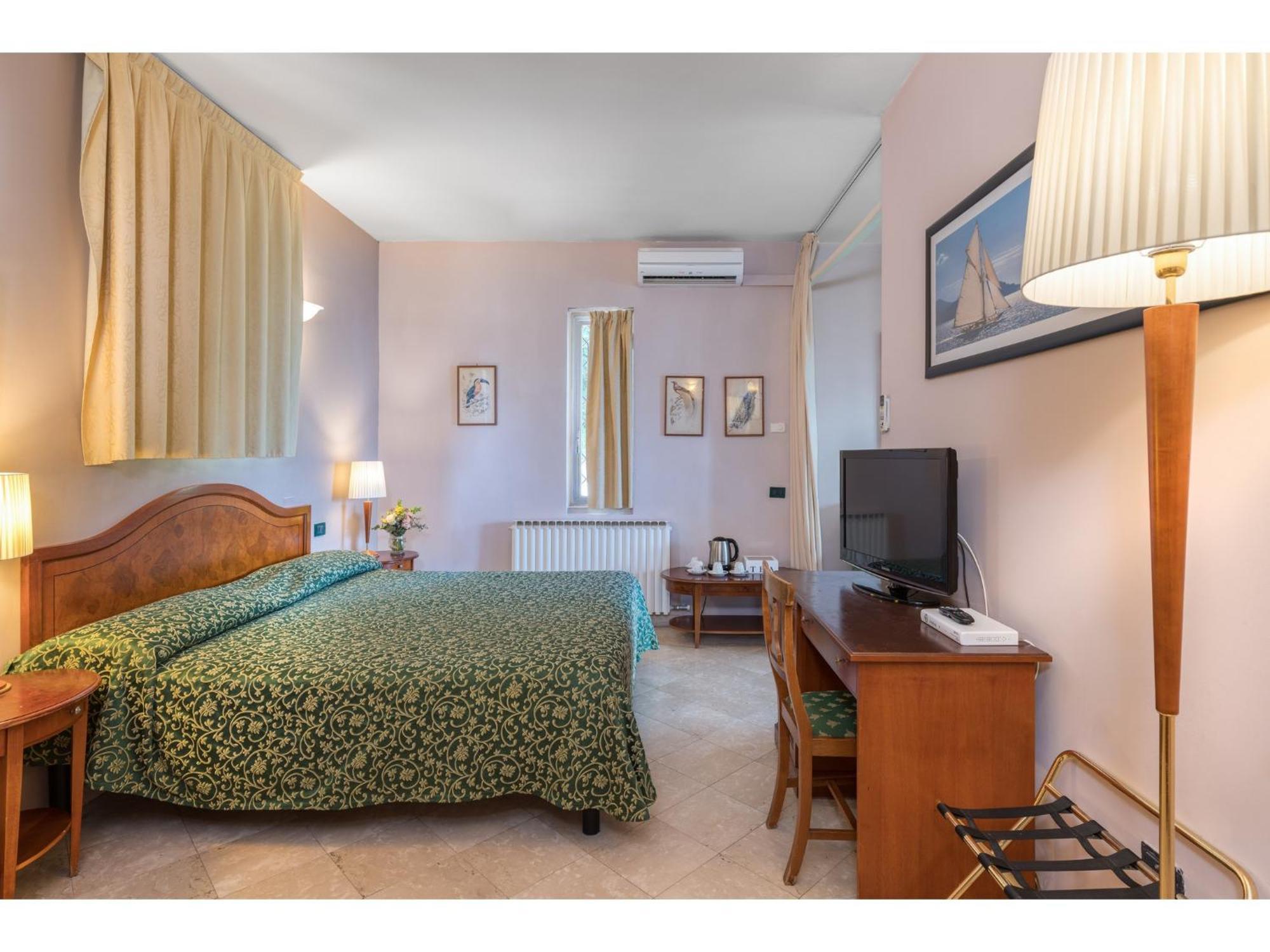 Villa Cappellina Toscolano Maderno Ruang foto